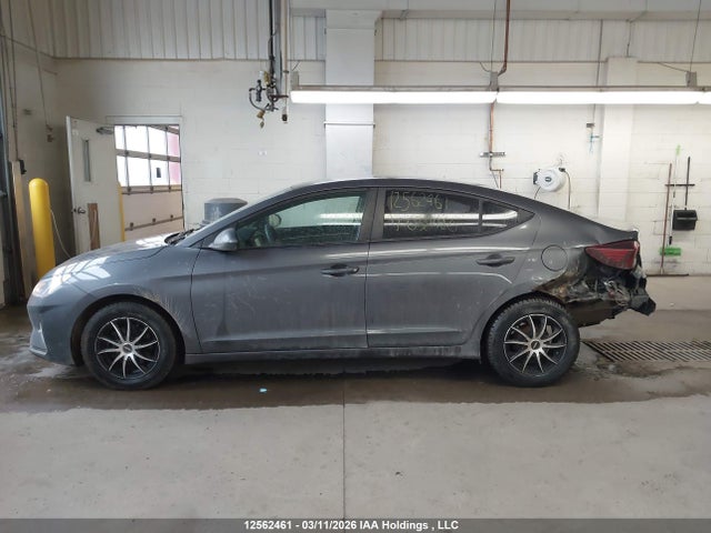 12562461 :رقم المزاد ، KMHD74LF5LU038420 vin ، 2020 Hyundai Elantra مزاد بيع