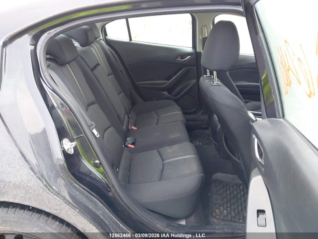 12562466 :رقم المزاد ، 3MZBN1V77HM142874 vin ، 2017 Mazda Mazda3 مزاد بيع