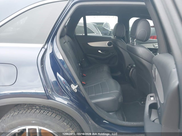 WDC0G4KB9HV000539 Mercedes-Benz Glc 300 4matic