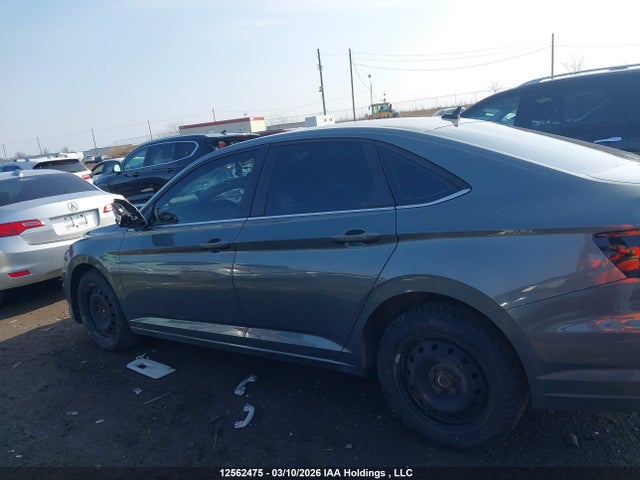 3VWG57BUXKM089047 Volkswagen Jetta 1.4 Tsi Execline