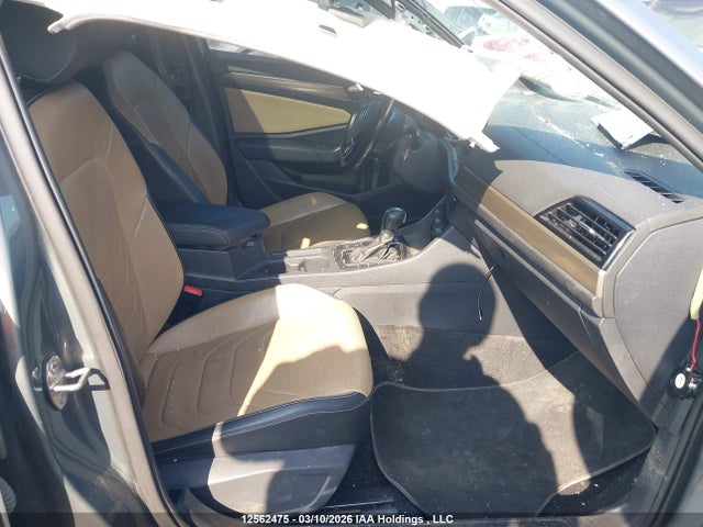 3VWG57BUXKM089047 Volkswagen Jetta 1.4 Tsi Execline