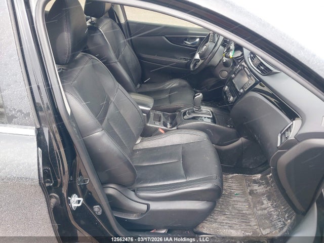 JN1BJ1CR2HW100862 Nissan QASHQAI