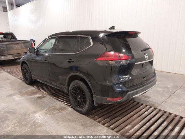 Aukcja sprzedaży 2017 Nissan Rogue S/sl Platinum/sv, vin: 5N1AT2MV7HC839145, numer aukcji: 12562478