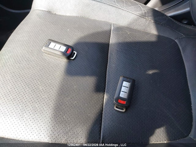 JA4JZ4AX1EZ602402 Mitsubishi OUTLANDER GT