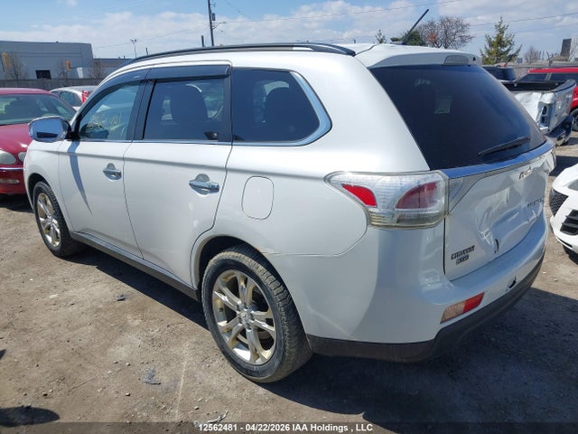 JA4JZ4AX1EZ602402 Mitsubishi OUTLANDER GT