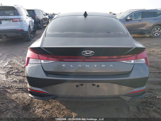 12562506 :رقم المزاد ، KMHLM4AG0PU583687 vin ، 2023 Hyundai Elantra Preferred Ivt مزاد بيع