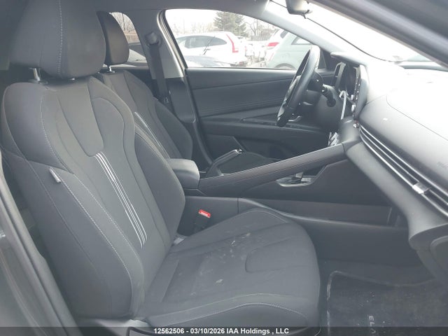 12562506 :رقم المزاد ، KMHLM4AG0PU583687 vin ، 2023 Hyundai Elantra Preferred Ivt مزاد بيع