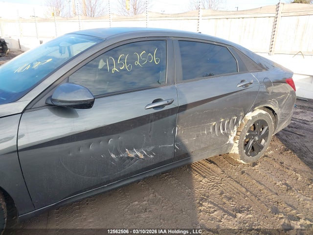 12562506 :رقم المزاد ، KMHLM4AG0PU583687 vin ، 2023 Hyundai Elantra Preferred Ivt مزاد بيع
