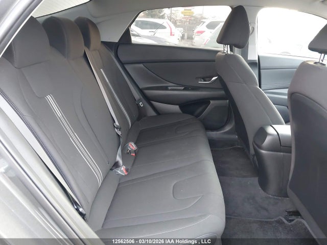 12562506 :رقم المزاد ، KMHLM4AG0PU583687 vin ، 2023 Hyundai Elantra Preferred Ivt مزاد بيع