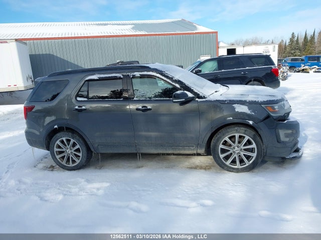 1FM5K8GT2HGB17138 Ford EXPLORER SPORT