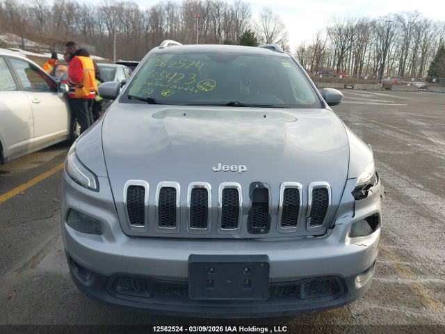 12562524 :رقم المزاد ، 1C4PJMCS7FW765423 vin ، 2015 Jeep Cherokee Latitude مزاد بيع