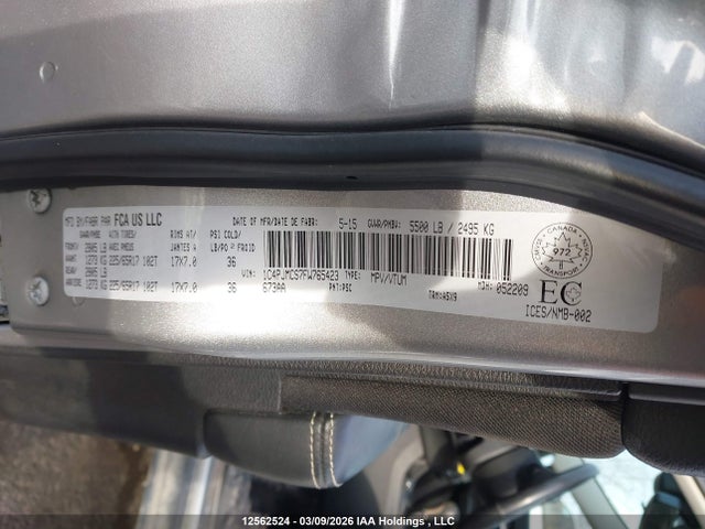 12562524 :رقم المزاد ، 1C4PJMCS7FW765423 vin ، 2015 Jeep Cherokee Latitude مزاد بيع