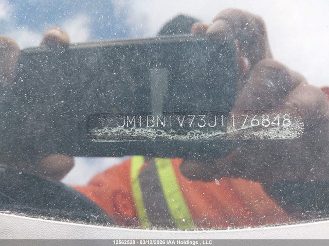 JM1BN1V73J1176848 Mazda MAZDA3