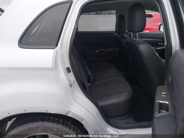 JA4AJVAW1PU601058 Mitsubishi RVR
