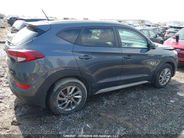 Продажа на аукционе авто 2017 Hyundai Tucson Limited/sport And Eco/se, vin: KM8J3CA40HU478790, номер лота: 12562547