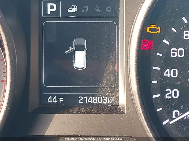 5XYZUDLB0HG415762 Hyundai Santa Fe