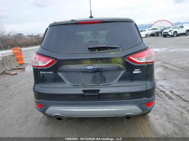 12562553 :رقم المزاد ، 1FMCU9GX7FUC08124 vin ، 2015 Ford Escape Se مزاد بيع
