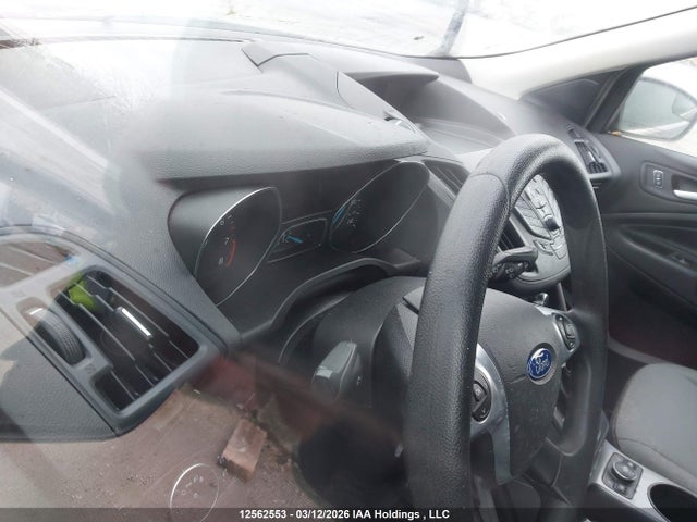 12562553 :رقم المزاد ، 1FMCU9GX7FUC08124 vin ، 2015 Ford Escape Se مزاد بيع