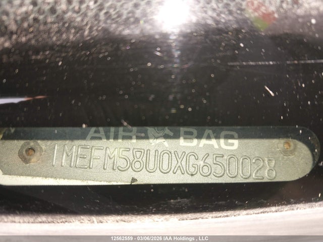 1999 Mercury Sable Ls მანქანა იყიდება აუქციონზე, vin: 1MEFM58U0XG650028, აუქციონის ნომერი: 12562559