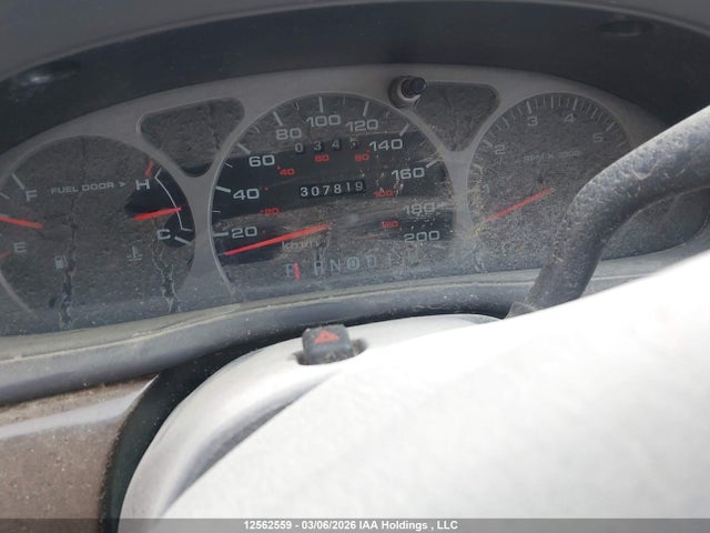 1999 Mercury Sable Ls მანქანა იყიდება აუქციონზე, vin: 1MEFM58U0XG650028, აუქციონის ნომერი: 12562559