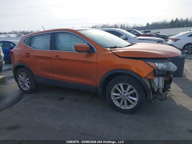 JN1BJ1CR9HW136628 Nissan Qashqai S/sl/sv