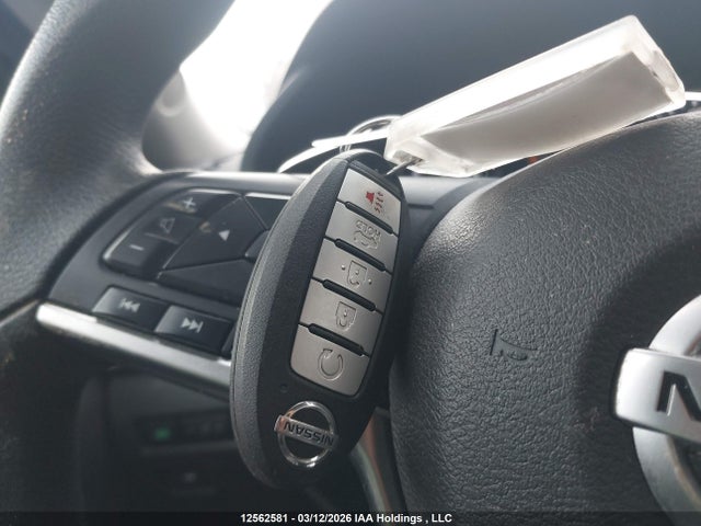 Продажа на аукционе авто 2023 Nissan Sentra, vin: 3N1AB8CV0PY245081, номер лота: 12562581
