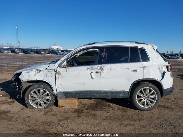 WVGMV7AX8HK041334 Volkswagen Tiguan Comfortline