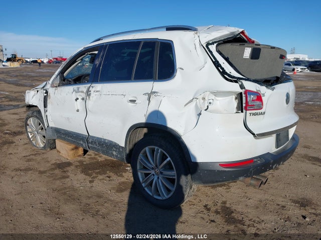WVGMV7AX8HK041334 Volkswagen Tiguan Comfortline
