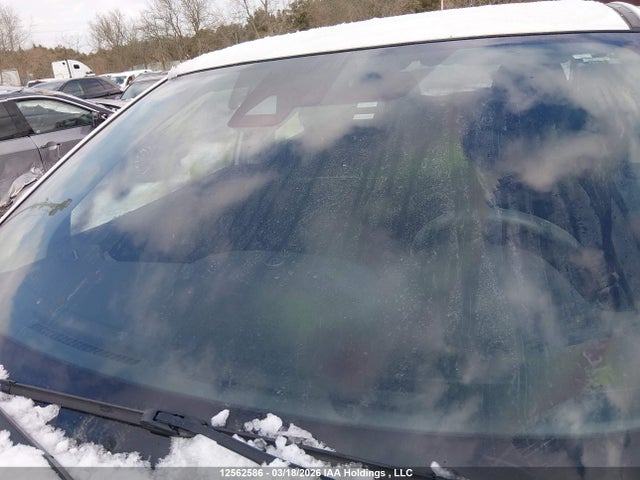 JN1BJ1AW1MW450972 Nissan Qashqai S
