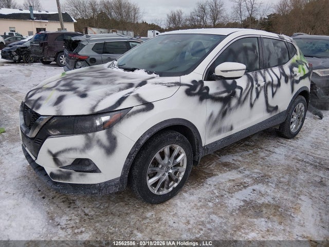JN1BJ1AW1MW450972 Nissan Qashqai S