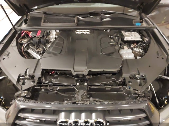 WA1LAAF78JD041596 Audi Q7 Premium Plus