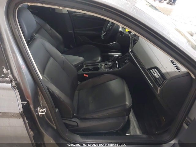 12562593 :رقم المزاد ، 3VWE57BU1MM064046 vin ، 2021 Volkswagen Jetta Highline مزاد بيع
