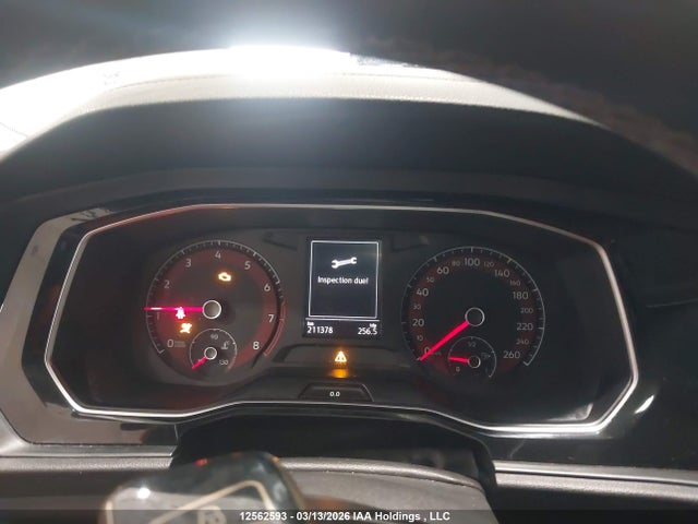 12562593 :رقم المزاد ، 3VWE57BU1MM064046 vin ، 2021 Volkswagen Jetta Highline مزاد بيع