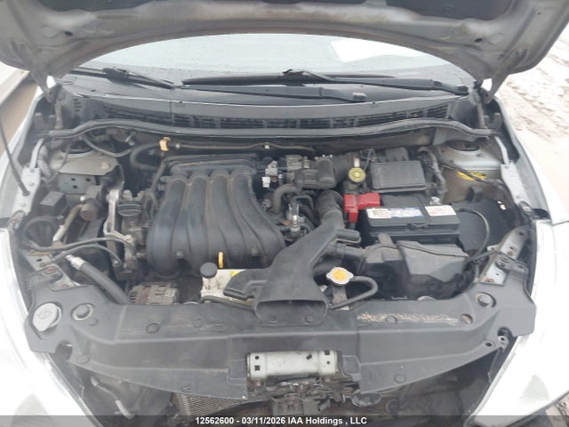 12562600 :رقم المزاد ، 3N1BC1CP2CL375378 vin ، 2012 Nissan Versa 1.8 S مزاد بيع