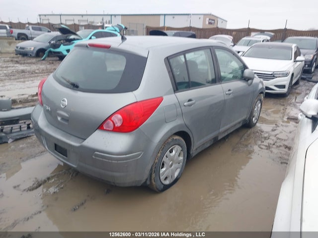 12562600 :رقم المزاد ، 3N1BC1CP2CL375378 vin ، 2012 Nissan Versa 1.8 S مزاد بيع