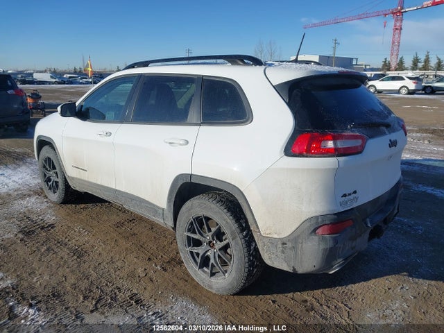 1C4PJMDSXHW567128 Jeep Cherokee Limited