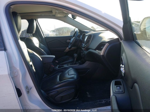 1C4PJMDSXHW567128 Jeep Cherokee Limited