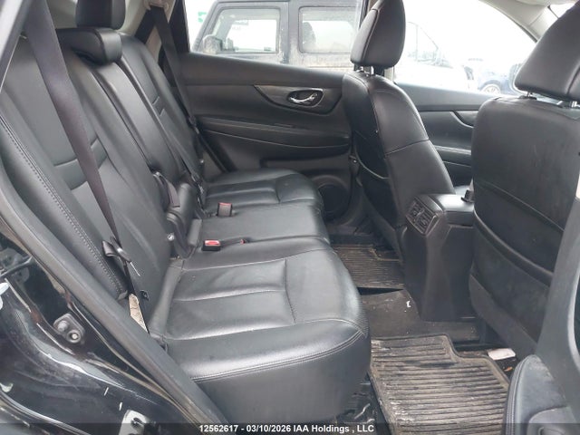 5N1AT2MV4GC880217 Nissan Rogue S/sl Premium/sv