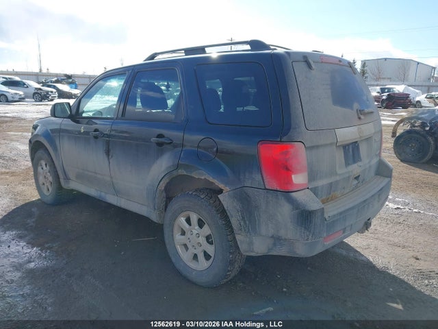 2010 Mazda Tribute S მანქანა იყიდება აუქციონზე, vin: 4F2CY9GG4AKM04406, აუქციონის ნომერი: 12562619