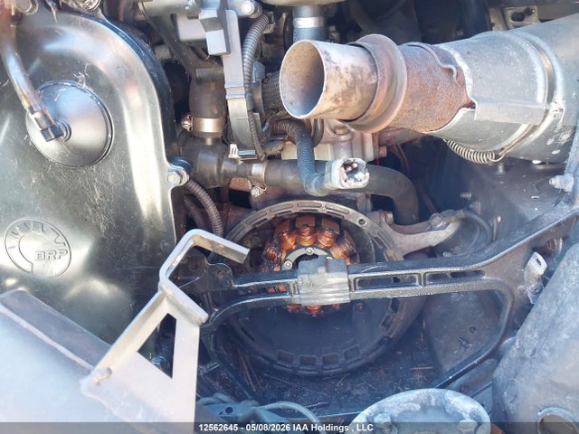 12562645 :رقم المزاد ، 2BPSCDFA0FV000125 vin ، 2015 Skidoo  مزاد بيع