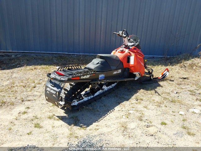 12562645 :رقم المزاد ، 2BPSCDFA0FV000125 vin ، 2015 Skidoo  مزاد بيع
