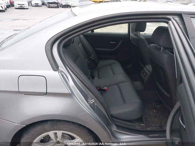 12562648 :رقم المزاد ، WBAPK7G50BNN85412 vin ، 2011 Bmw 328 Xi مزاد بيع