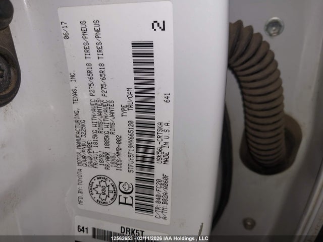 5TFUY5F19HX665120 Toyota Tundra Sr5 Plus 5.7l V8