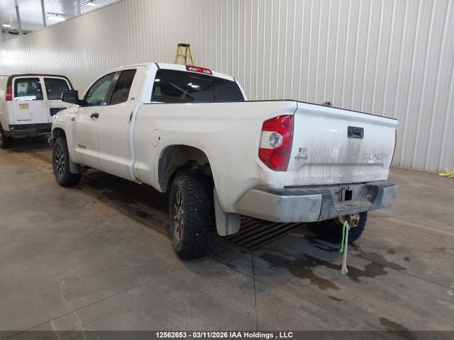 5TFUY5F19HX665120 Toyota Tundra Sr5 Plus 5.7l V8