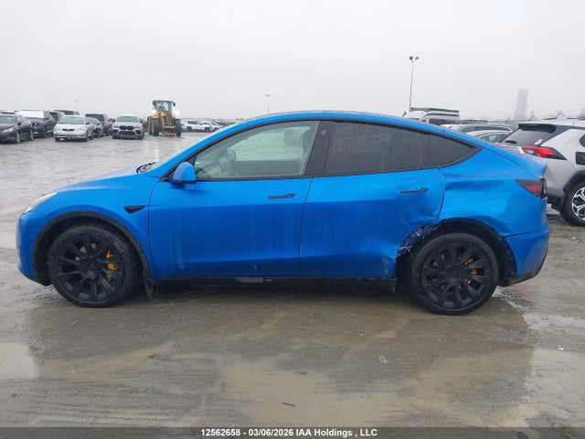 Продажа на аукционе авто 2022 Tesla Model Y, vin: 7SAYGDEE1NF484301, номер лота: 12562658