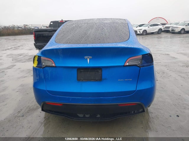 Продажа на аукционе авто 2022 Tesla Model Y, vin: 7SAYGDEE1NF484301, номер лота: 12562658
