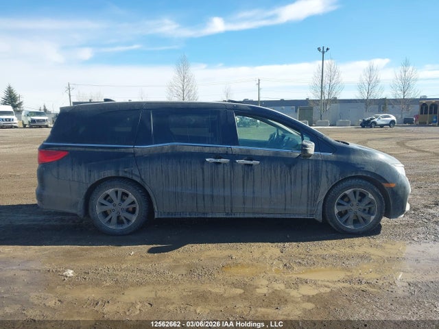 5FNRL6H82NB503131 Honda Odyssey Touring