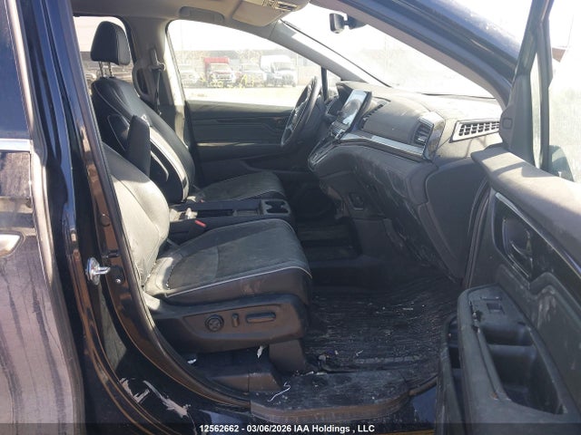 5FNRL6H82NB503131 Honda Odyssey Touring