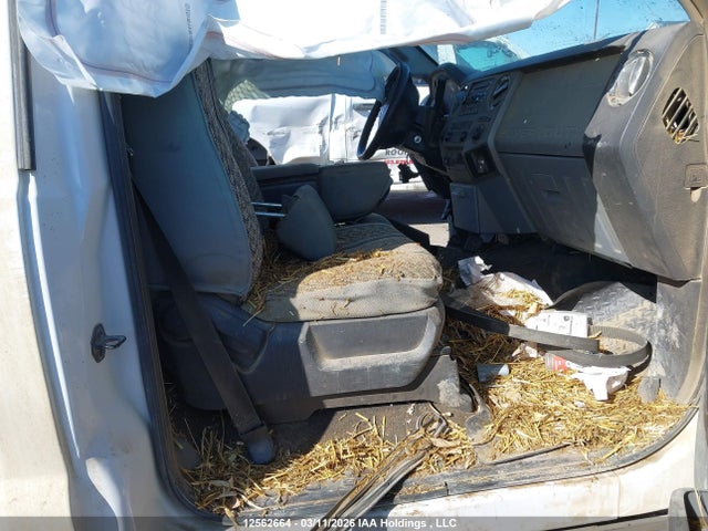 12562664 :رقم المزاد ، 1FTBF2B60CEA68052 vin ، 2012 Ford F250 Super Duty مزاد بيع
