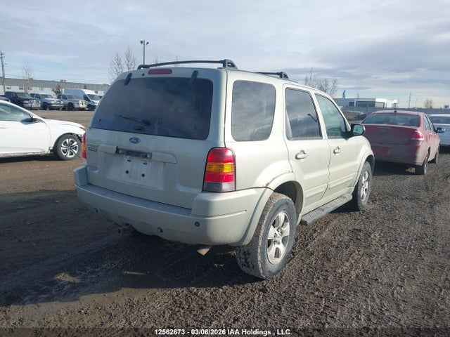 12562673 :رقم المزاد ، 1FMCU94173KC02573 vin ، 2003 Ford Escape Limited مزاد بيع